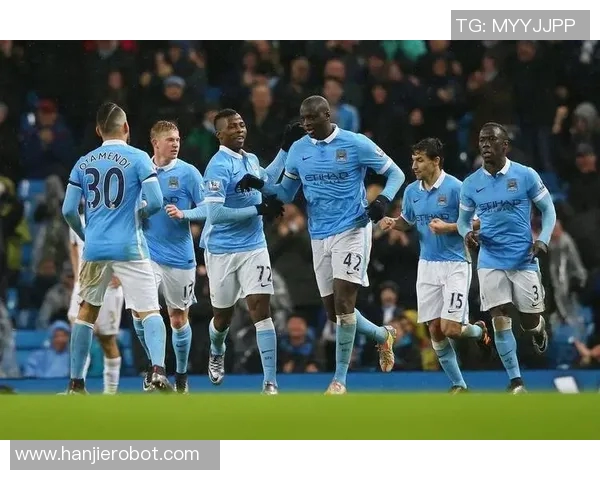 西布朗迎战曼城激战开启谁能在英超赛场笑到最后