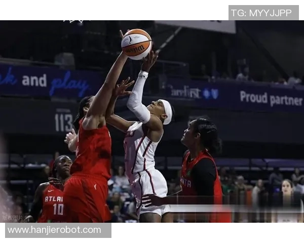 WNBA太阳队与大梦想队的激烈对决展现篮球魅力与团队精神 WNBA太阳队与大梦想队的激烈对决展现篮球魅力与团队精神