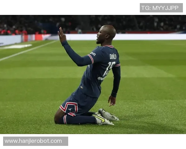 圣埃蒂安主场迎战卡队期待精彩对决与胜利时刻 圣埃蒂安主场迎战卡队期待精彩对决与胜利时刻