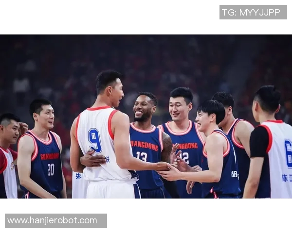 2020年广东队与首钢队精彩对决全场集锦回顾与分析