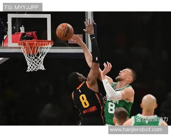 火箭与湖人激战正酣球迷期待精彩对决与绝妙瞬间