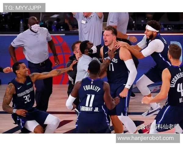 雷霆与掘金激战正酣NBA季后赛精彩对决引发球迷热议