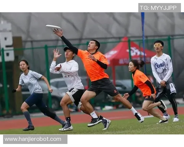 杭州飞盘队如何实现整体压制革新助力竞技水平提升的深度分析 杭州飞盘队如何实现整体压制革新助力竞技水平提升的深度分析